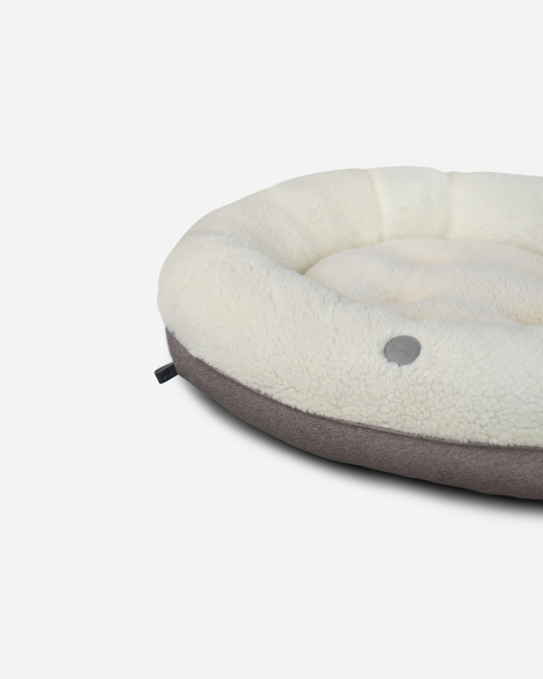 Chester & Lee | Furry Beige Donut Dog Bed