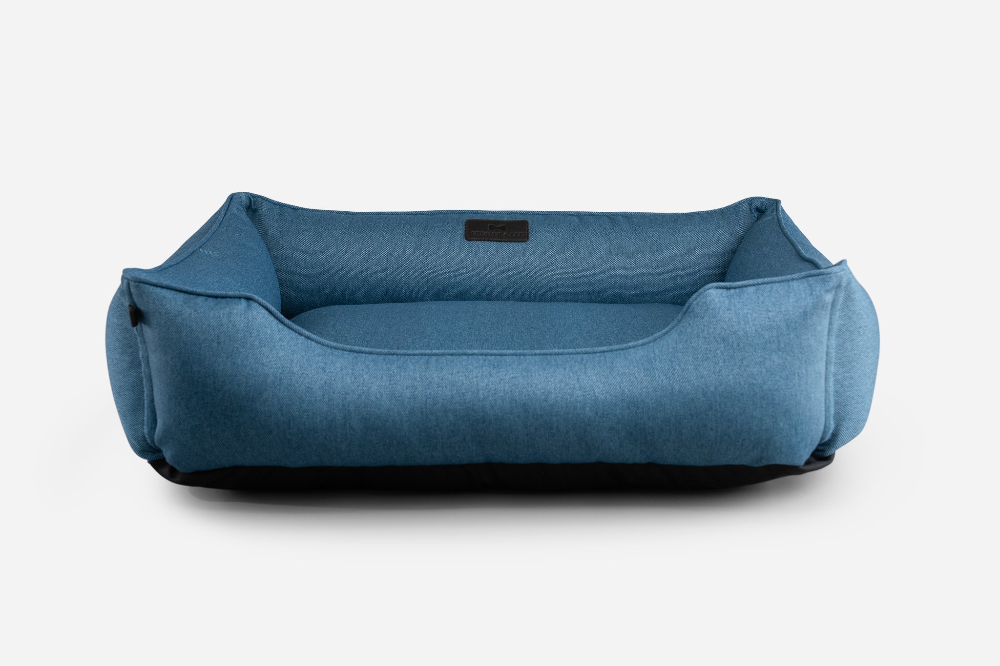 Chester & Lee | Cotton Sleeper Dog Bed Denim