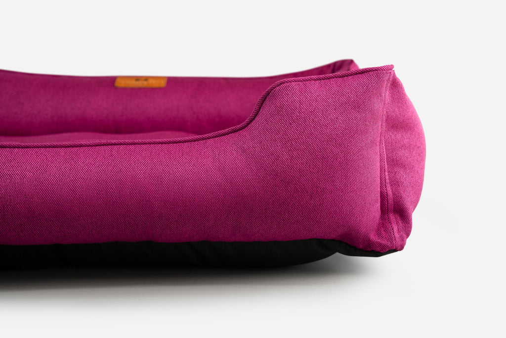 Cotton Sleeper Dog Bed Berry Pink