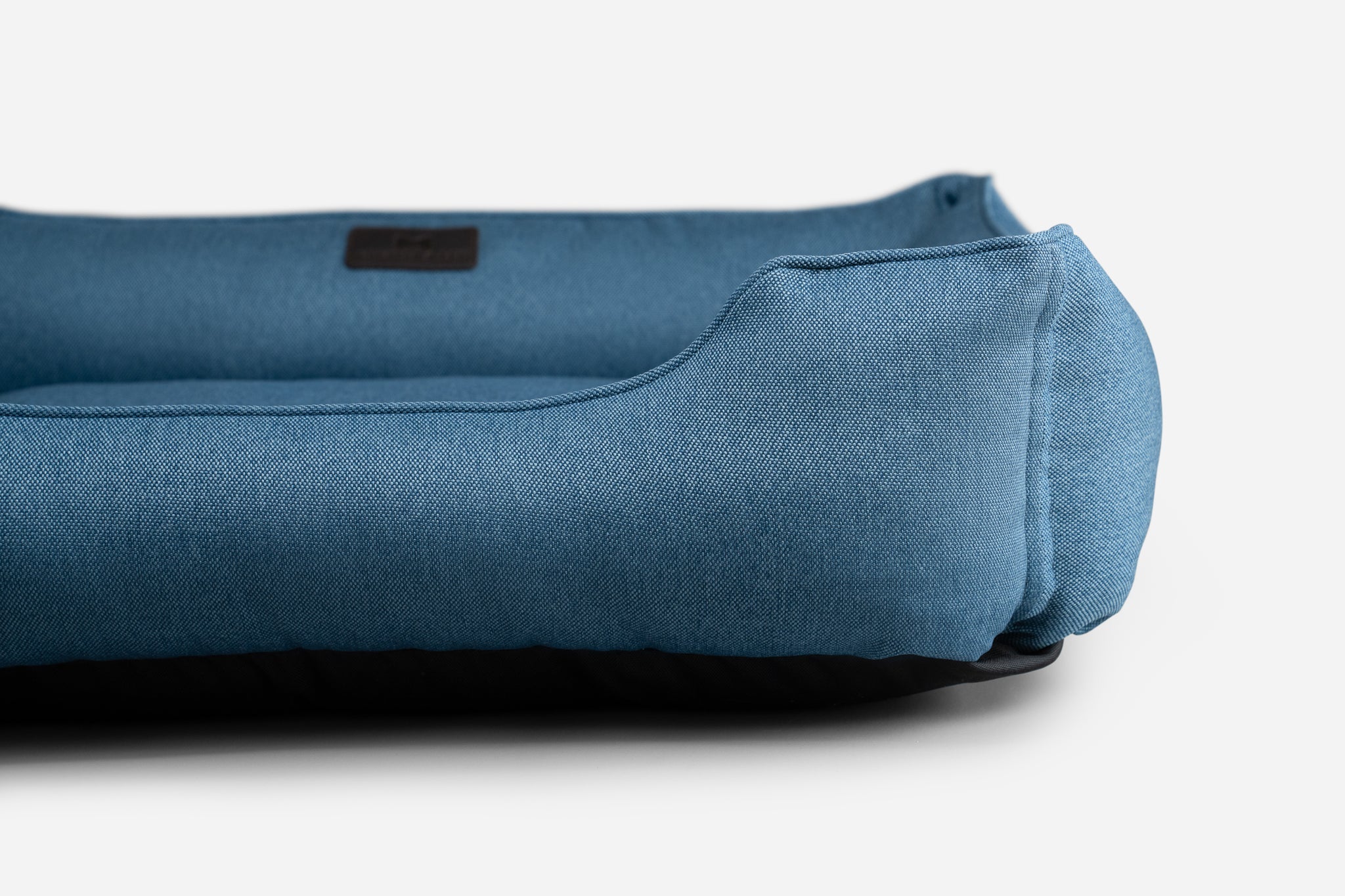Chester & Lee | Cotton Sleeper Dog Bed Denim
